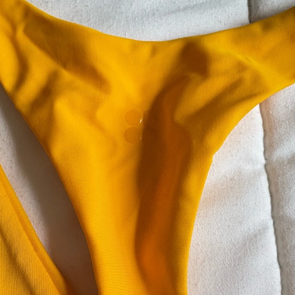 Sweaty Betty swimsuit - Picture 5 of 8